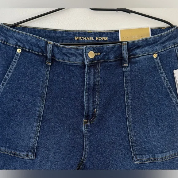 Michael Kors Straight Cropped High Rise Cargo Jeans - Selma - Picture 8 of 9